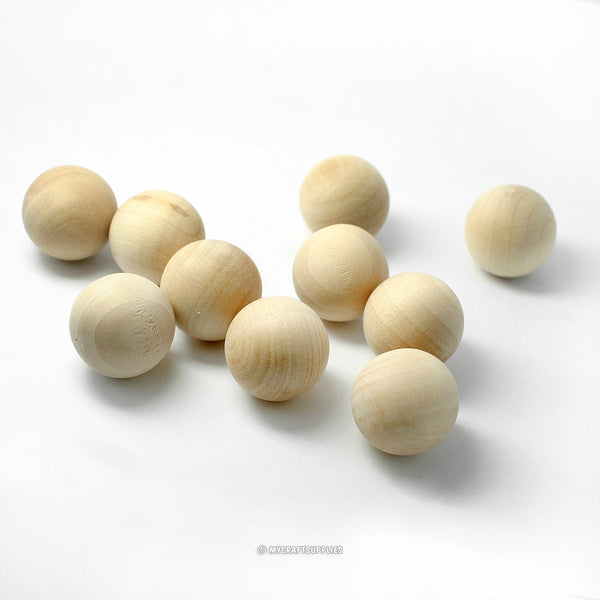 Natural Round Wood Balls 1/2 Inch
